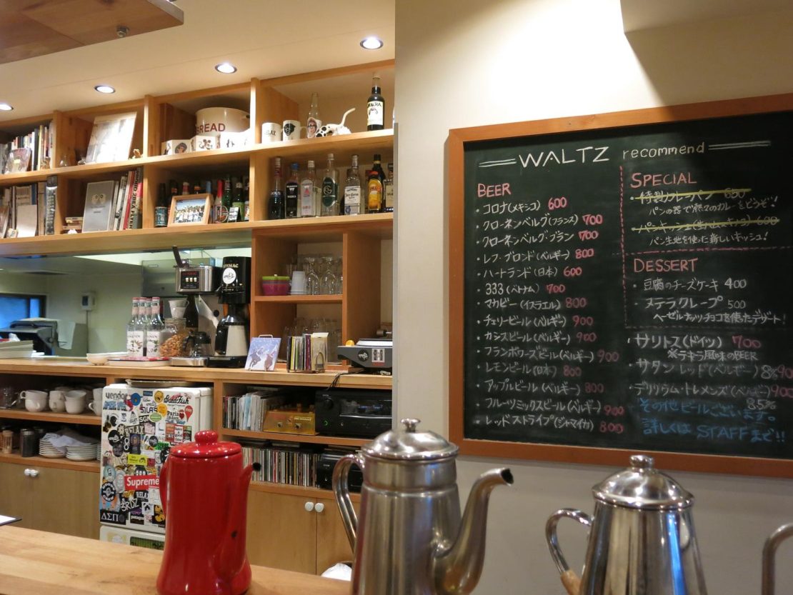 世界各地のビールも飲める！栄のゆったりとくつろげる隠れ家カフェ「cafe&bar WALTZ」