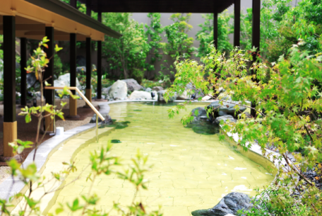 日帰りでリゾート気分に！浜松『華咲の湯』でお風呂とバイキングを楽しもう