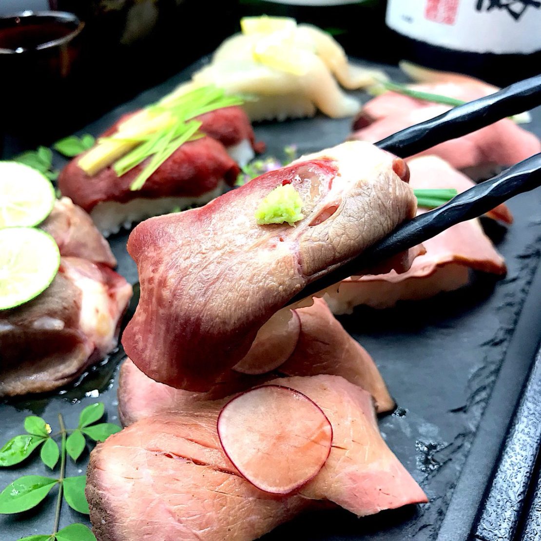 目＆舌でも楽しめる肉寿司が1980円で食べ放題！みんなで『ともり』へGO！
