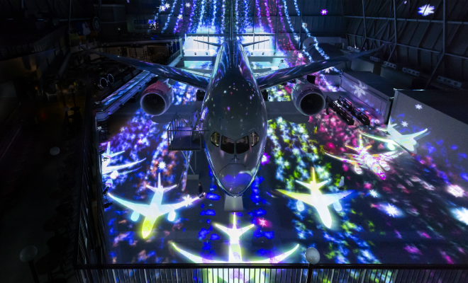 「FLIGHT OF DREAMS」チームラボの展示は、ボーイング実機を使用！