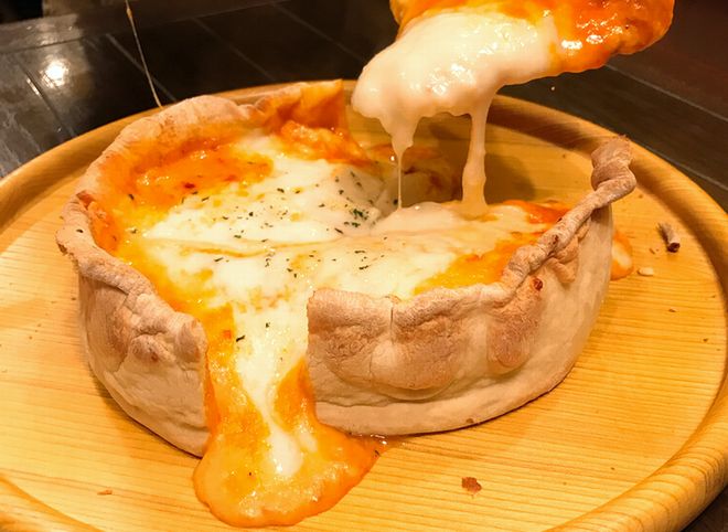 インスタ映えする「シカゴピザ」も。チーズ料理専門店『Love&Cheese!!』が名古屋ラシックに！ - pizza 1