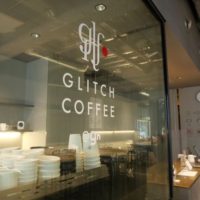 ようこそ格別なひとときへ。「GLITCH COFFEE NAGOYA」で最高のコーヒー体験を