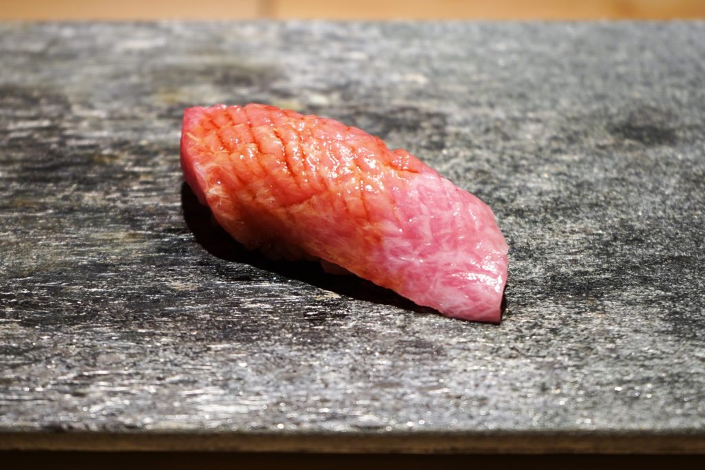 お手頃価格で極上の江戸前寿司を味わえる！『鮨ひばり』が岐阜駅前にオープン